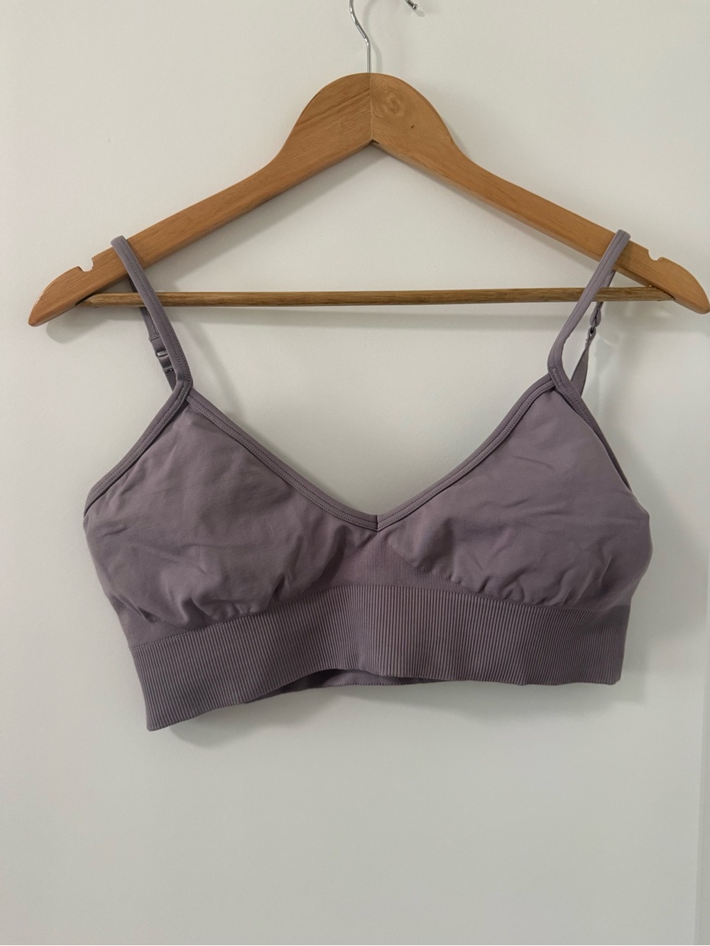 lululemon athletica V-Neck Bralette in Dusty Lavender size 12